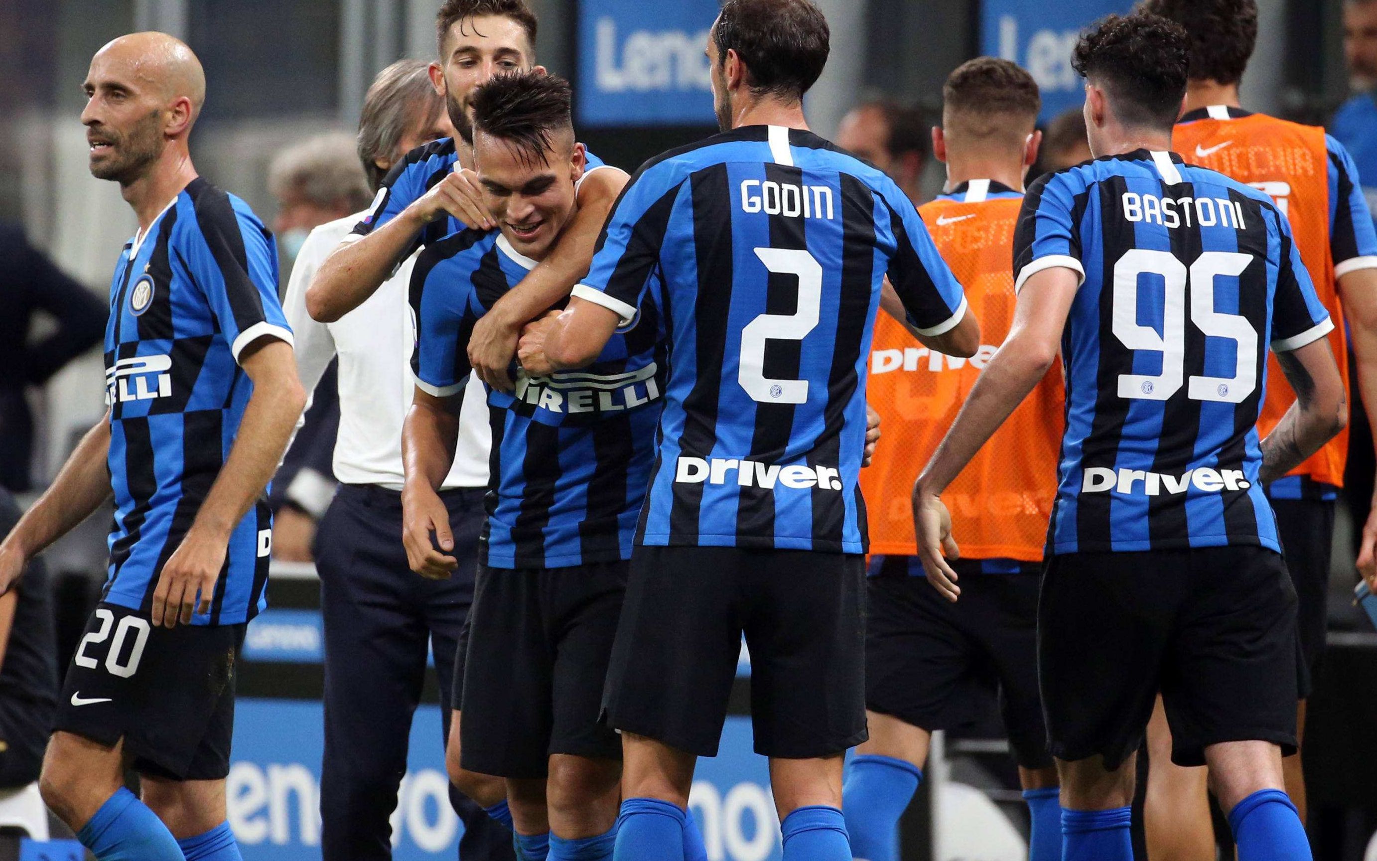 西裁委会主席：对金特罗的吹罚很满意，他能再执法皇马的比赛（西班牙裁判委主席称对金特罗判罚满意，将允许其再次执法皇马比赛）