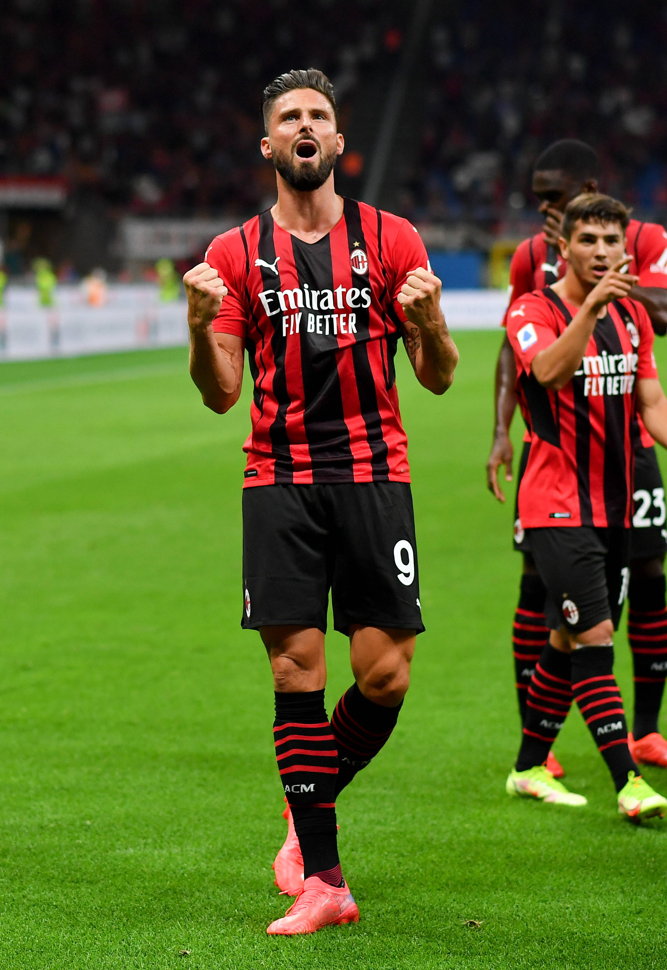 毕包主帅：巴黎是欧冠冠军，这一分是拼尽全力才换来的（毕包主帅：巴黎堪称欧冠冠军，这一分是硬拼到底的结果）