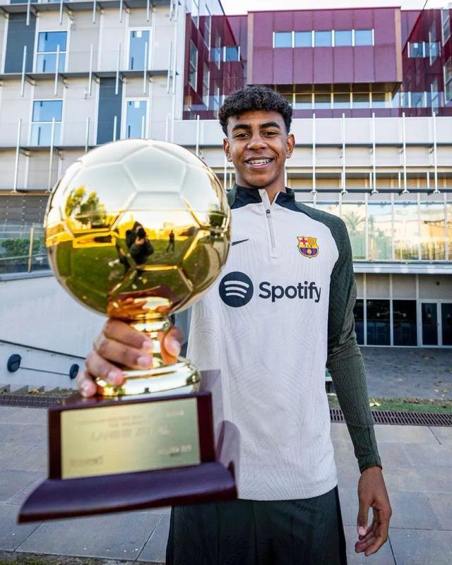 中超转会市场：广州队签下外援,（广州队完成外援签约：中超转会新进展）