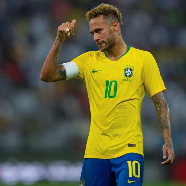 欧冠积分榜：阿森纳继续全胜领跑，拜仁3分之差位列第二（欧冠积分形势：阿森纳保持全胜领跑，拜仁落后3分暂居次席）