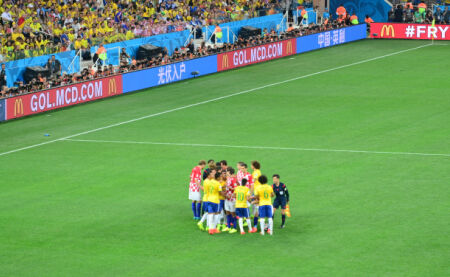 多家西媒：特尔施特根今天参加了合练，阿劳霍仍然缺席（多家西媒称：特尔施特根今日参加合练，阿劳霍仍缺席）