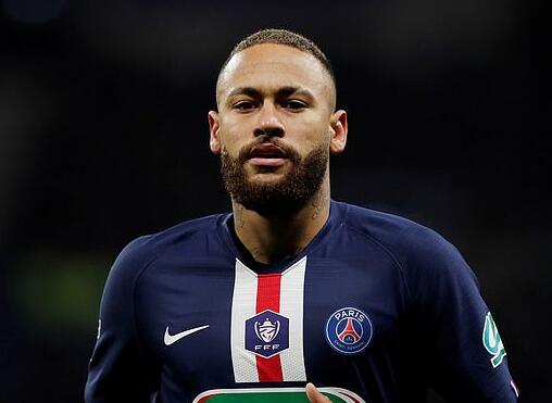 宏远U15防守细节不足致张懿赵杰突破成功（防守细节不到位，宏远U15难阻张懿、赵杰突破）