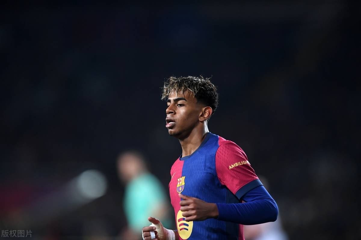 记者：海港今日上午启程前往泰国；本轮亚冠并非没有拿分机会