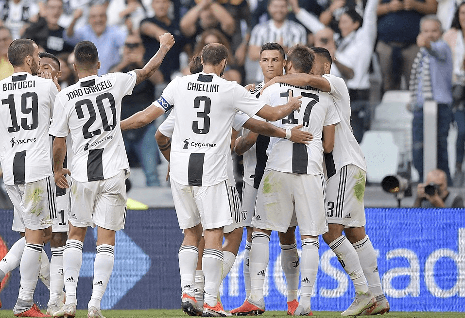 欧冠淘汰赛前瞻：巴萨客场挑战曼联,（欧冠淘汰赛前瞻：巴萨客战曼联）