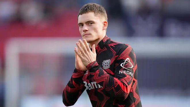 前弗鲁米嫩塞主帅：弟媳能帮助米兰，他配得上参加明年世界杯（前弗鲁米嫩塞主帅：蒂亚戈-席尔瓦可助米兰，他配得上出战明年世界杯）