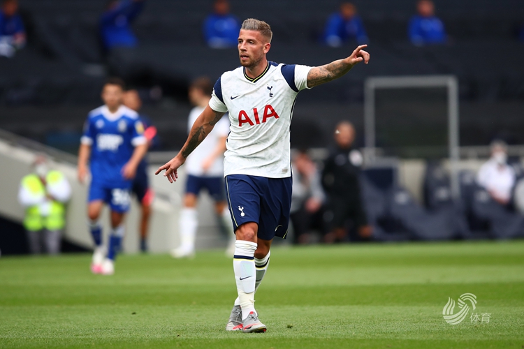 NBA：快船三巨头合砍80分 擒下森林狼（NBA：快船三核合力轰下80分 力克森林狼）